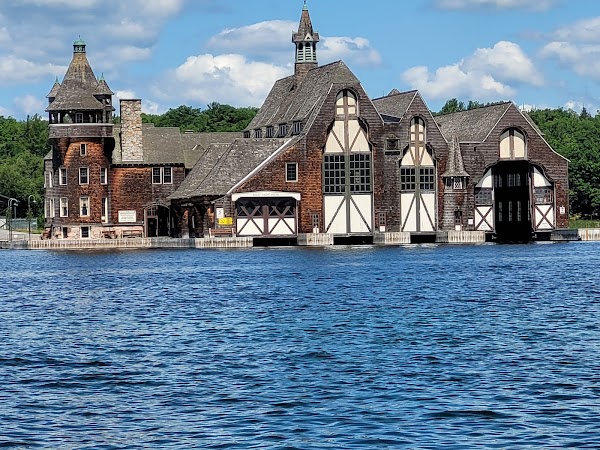 Boldt Castle & Boldt Yacht House