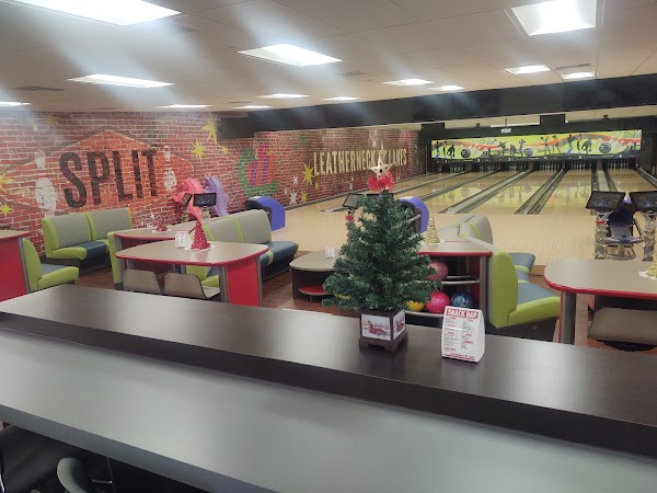 Leatherneck Lanes Bowling