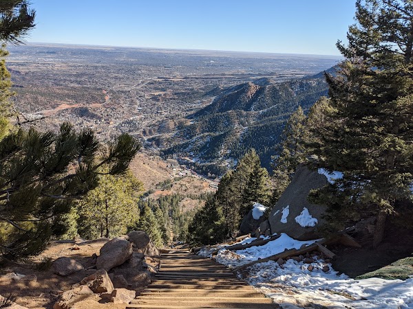 Manitou Incline